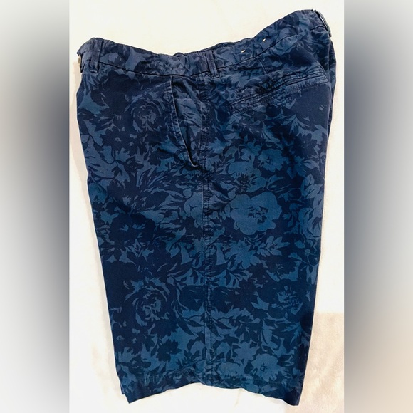 American Eagle Men’s Size 31 Blue Floral Chino Shorts Cotton Beach Preppy Flat - Picture 6 of 9